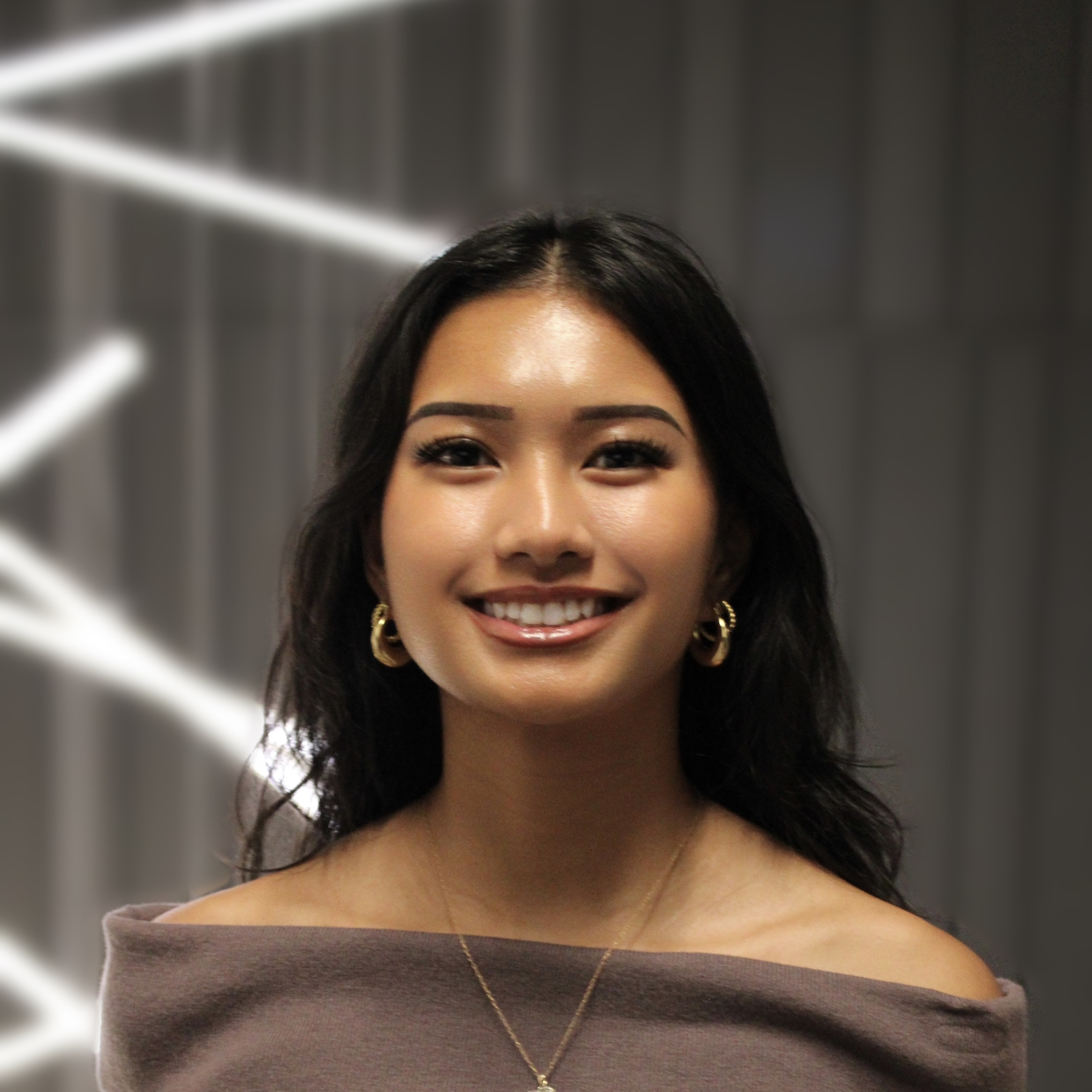 Headshot of Kylie Cruz